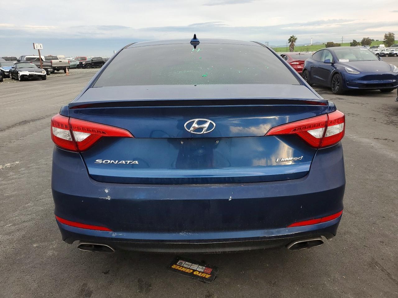2017 HYUNDAI SONATA SPORT photo 6