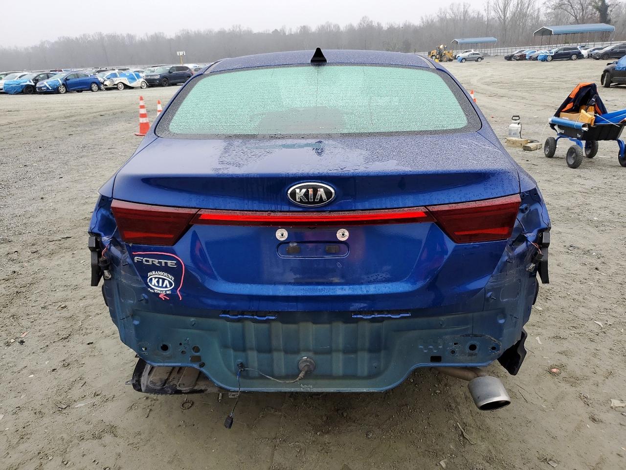 2021 KIA FORTE FE photo 11