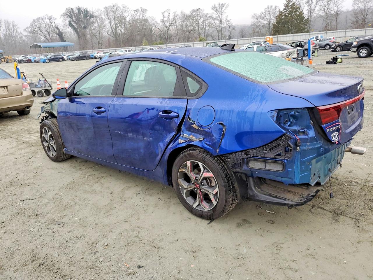 2021 KIA FORTE FE photo 3