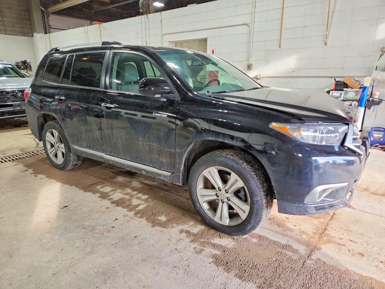 2012 TOYOTA HIGHLANDER LIMITED photo 4