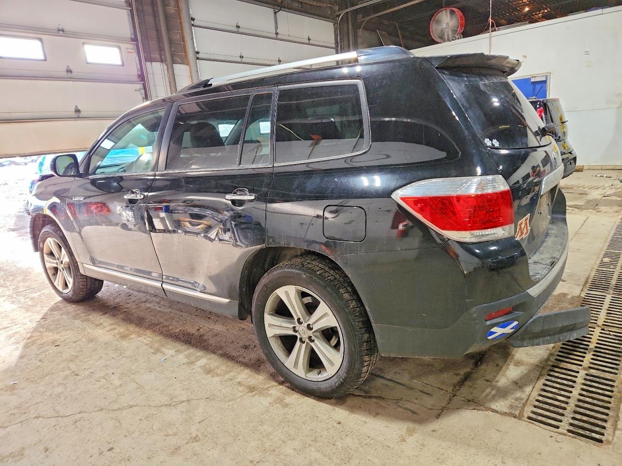 2012 TOYOTA HIGHLANDER LIMITED photo 2