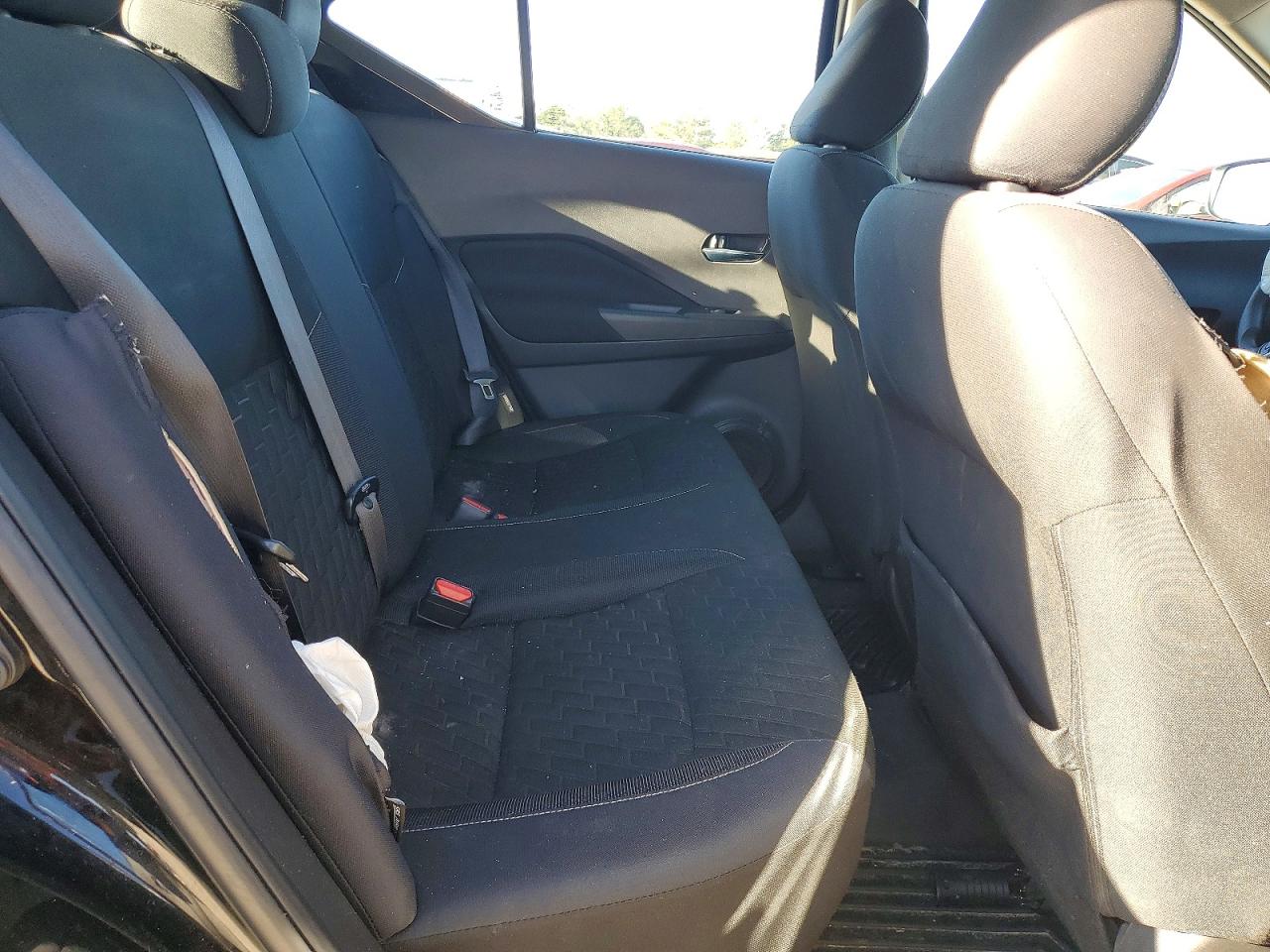 2021 NISSAN KICKS SV photo 11