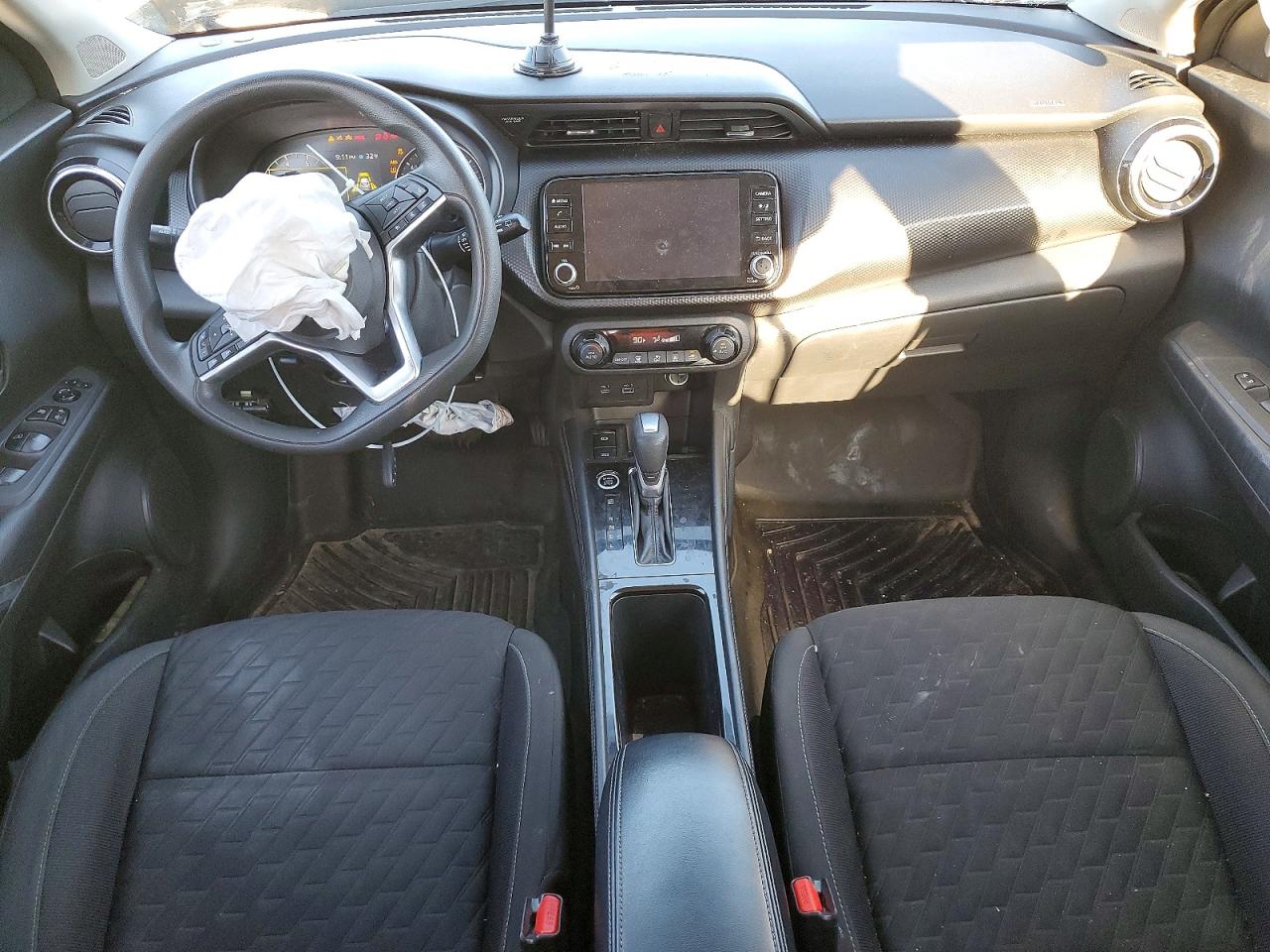2021 NISSAN KICKS SV photo 8