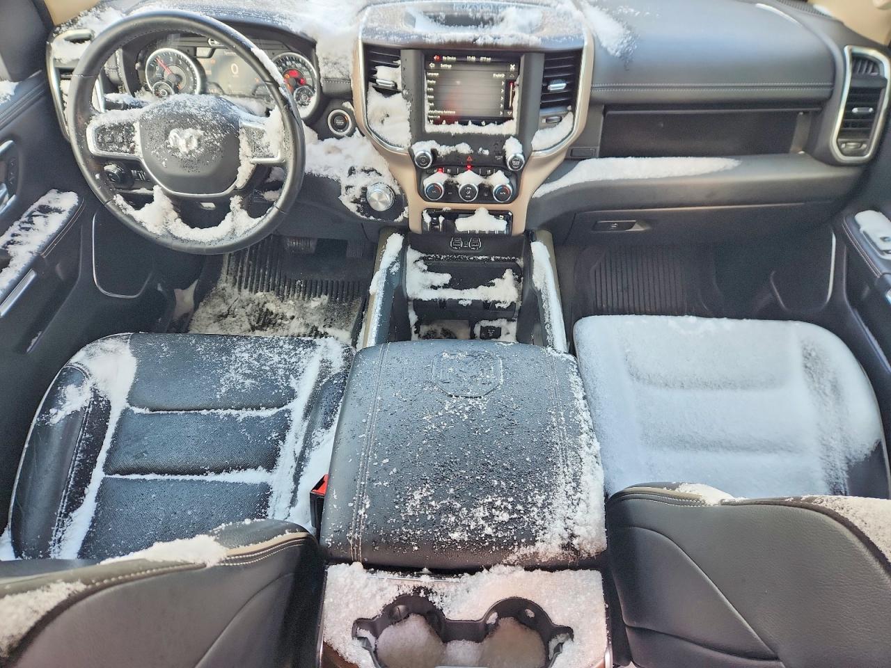 2021 RAM 1500 LARAMIE photo 8