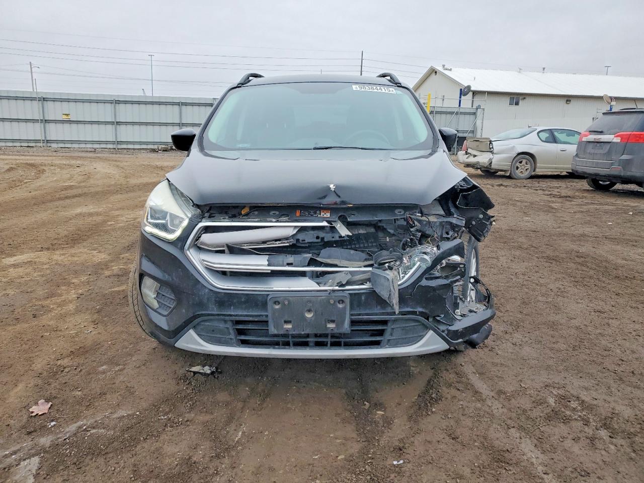 2017 FORD ESCAPE SE photo 5
