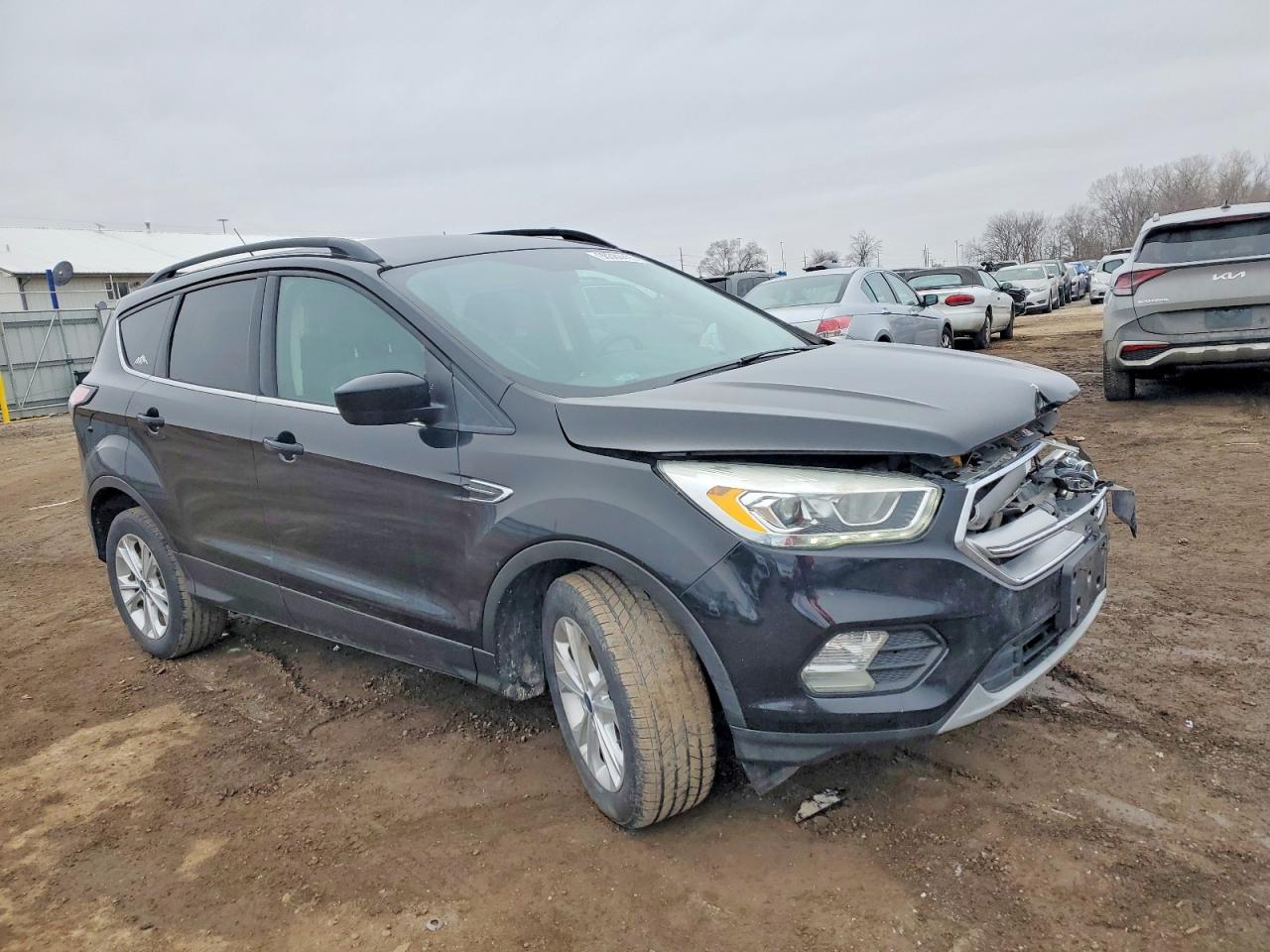 2017 FORD ESCAPE SE photo 4