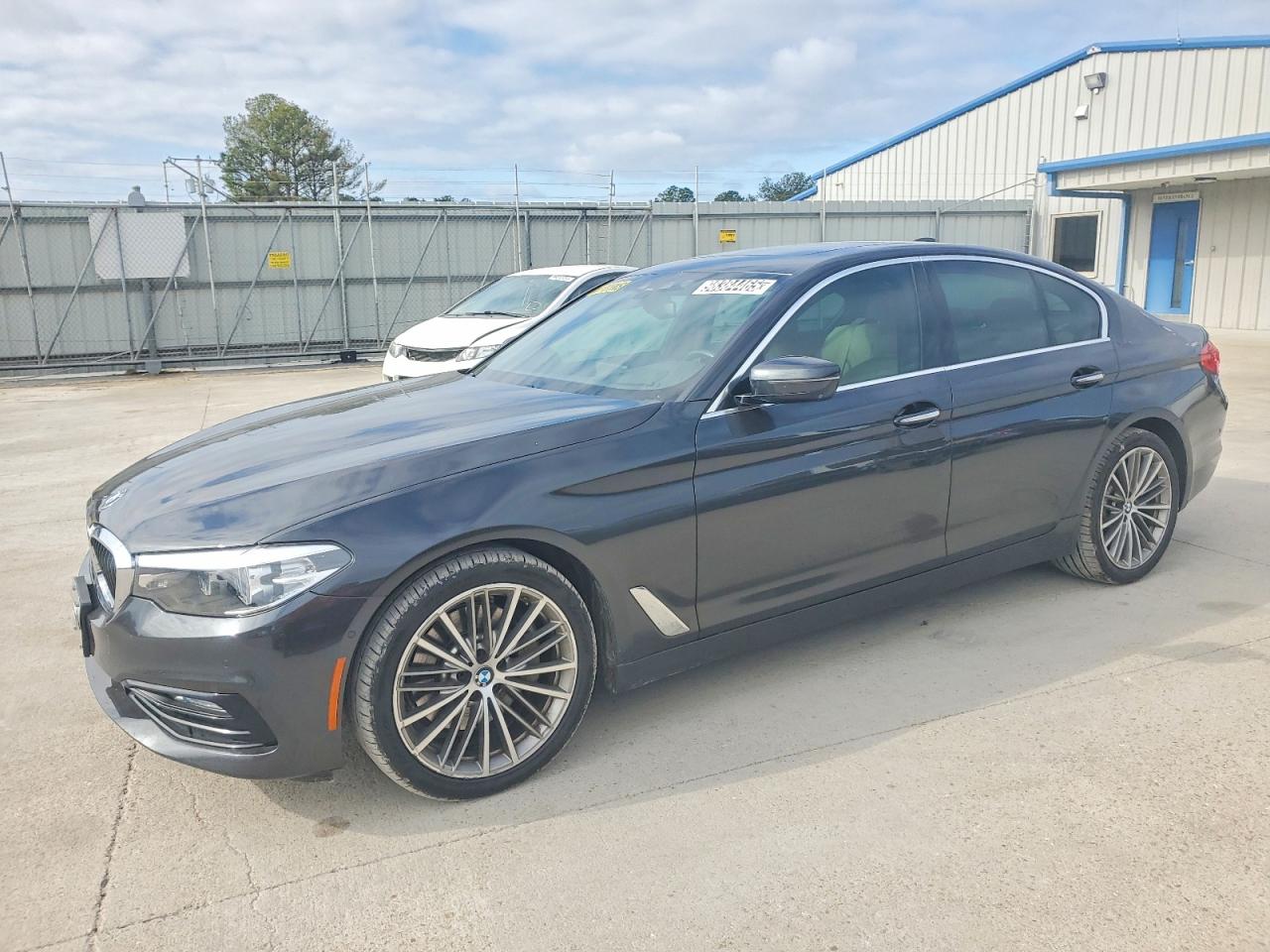 2017 BMW 530