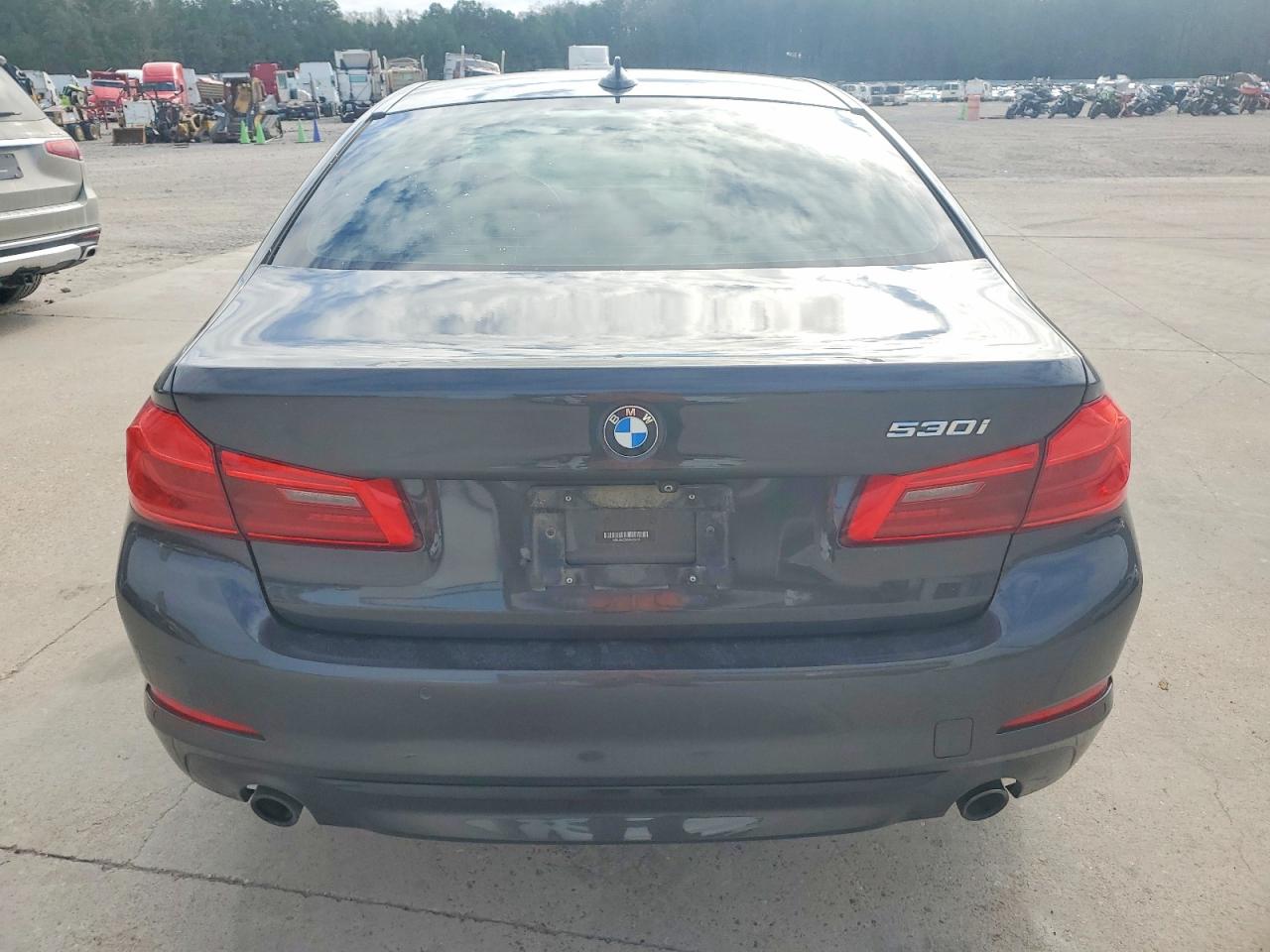 2017 BMW 530 I photo 6