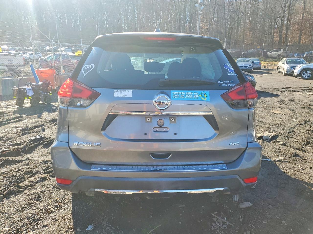2017 NISSAN ROGUE S photo 6
