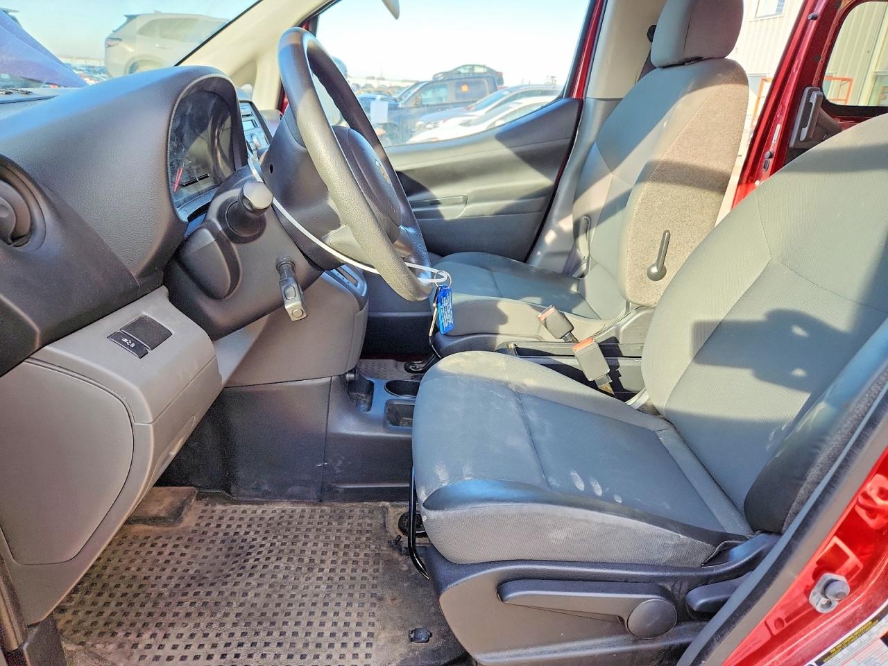 2015 CHEVROLET CITY EXPRESS LS photo 7
