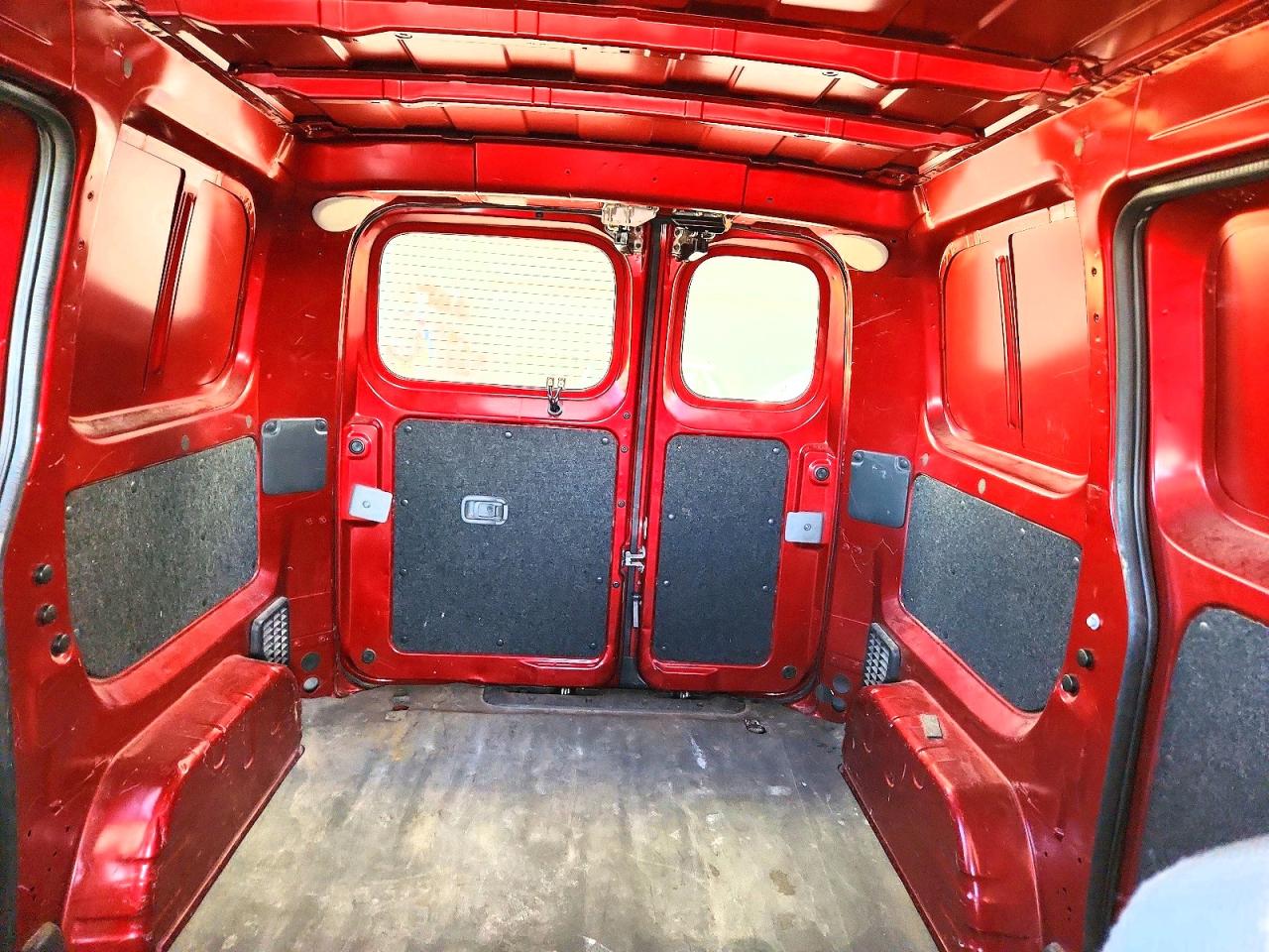 2015 CHEVROLET CITY EXPRESS LS photo 10