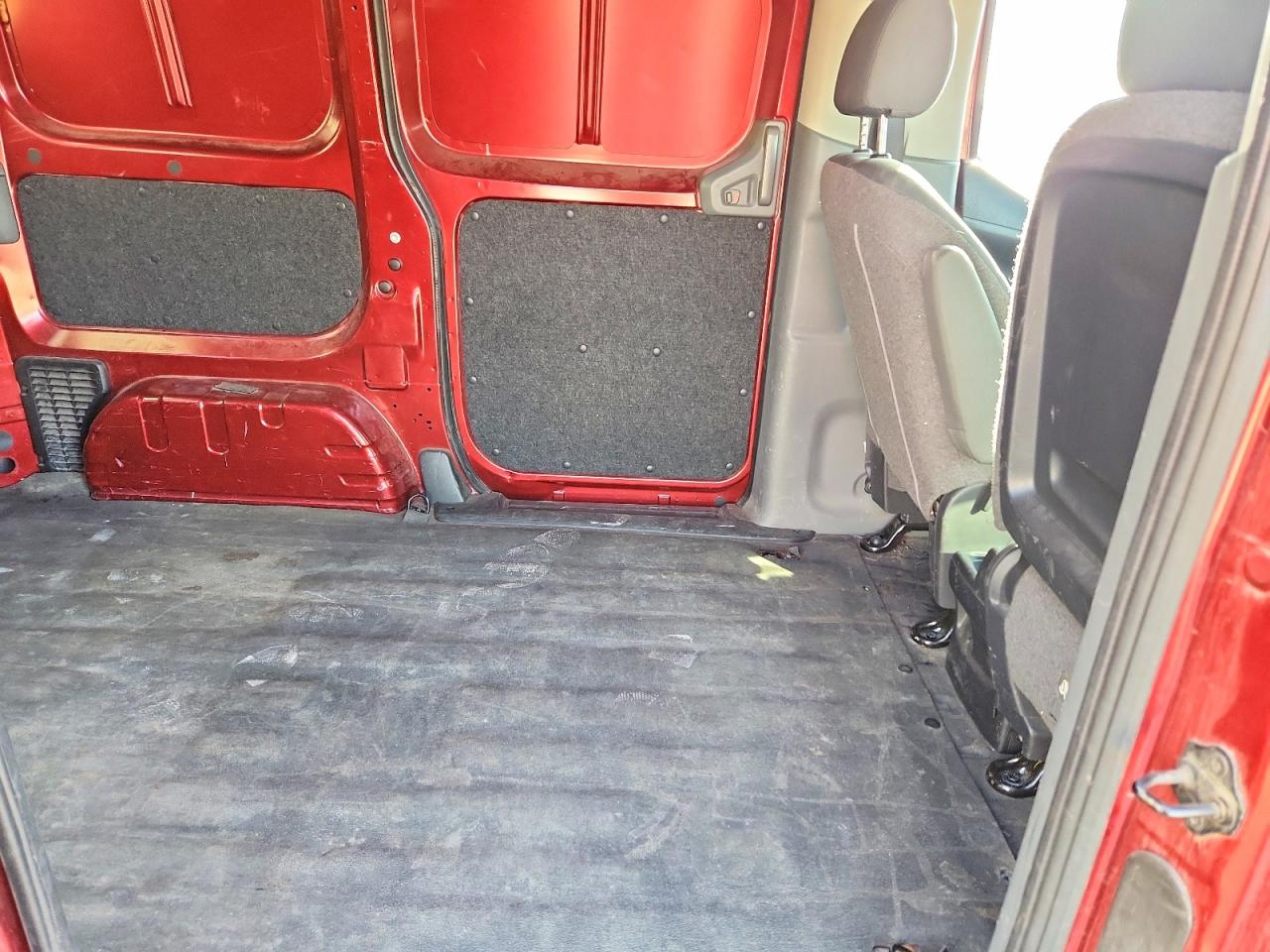 2015 CHEVROLET CITY EXPRESS LS photo 11