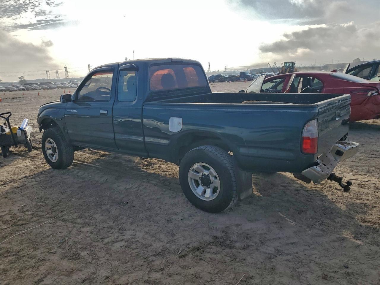 1998 TOYOTA TACOMA XTRACAB PRERUNNER photo 2