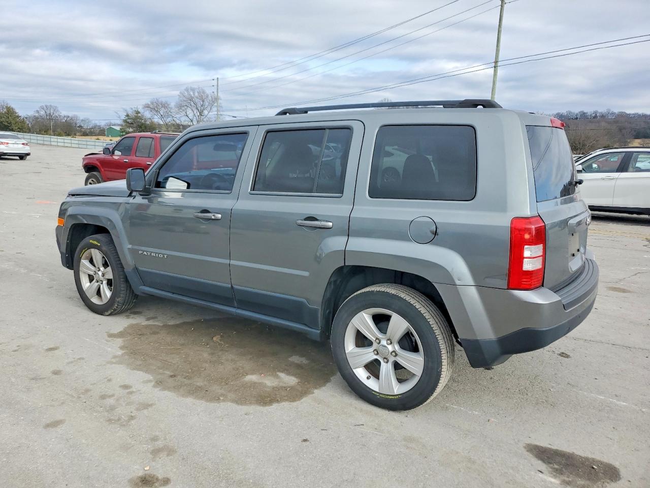 2012 JEEP PATRIOT LATITUDE photo 2