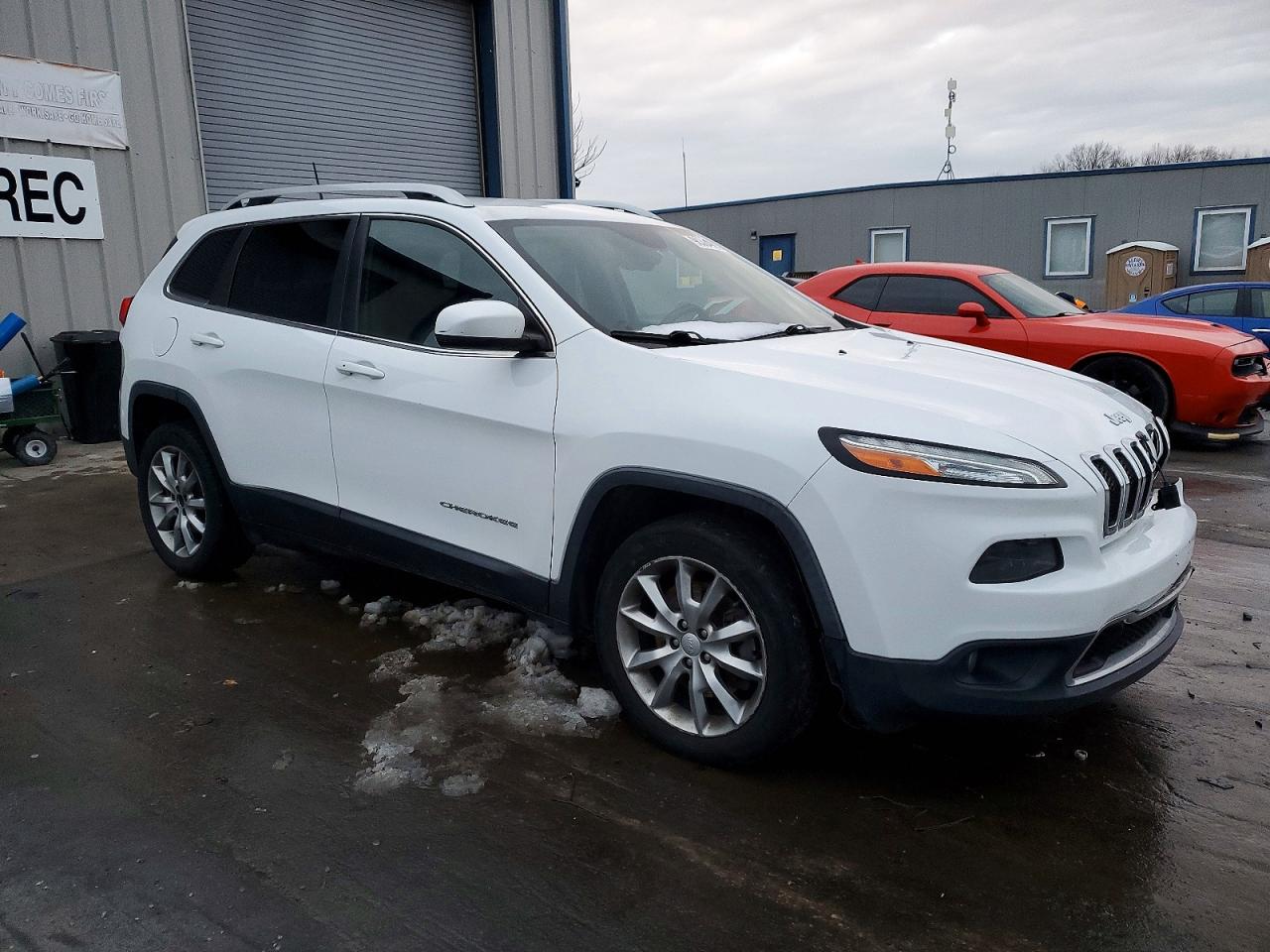 2017 JEEP CHEROKEE LIMITED photo 4