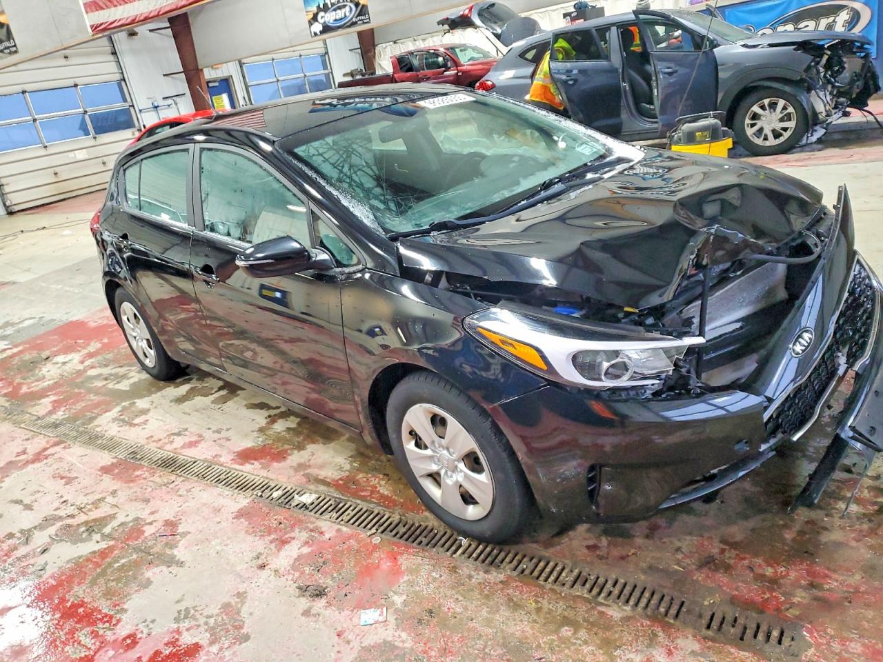 2017 KIA FORTE LX photo 4