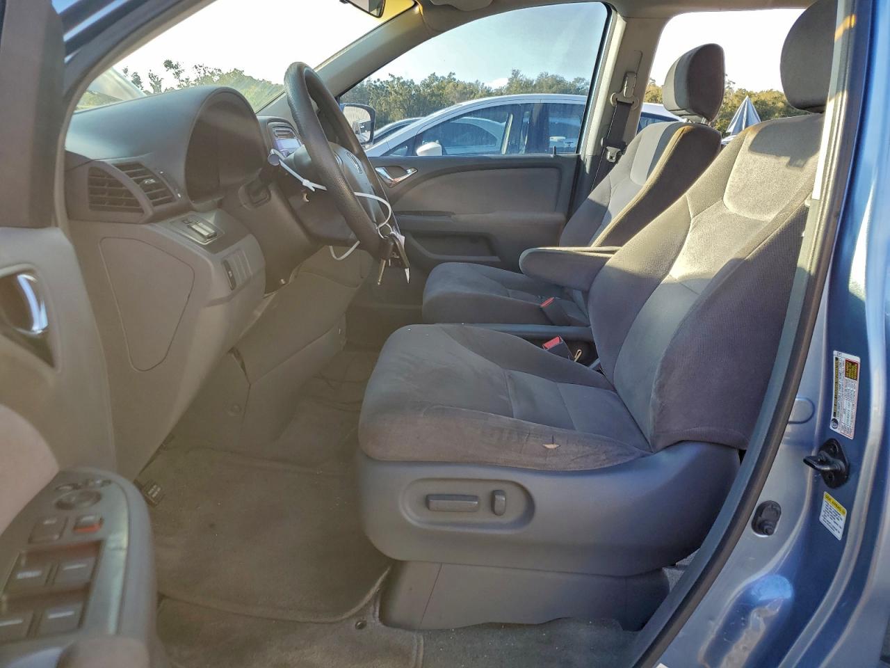 2006 HONDA ODYSSEY EX photo 7