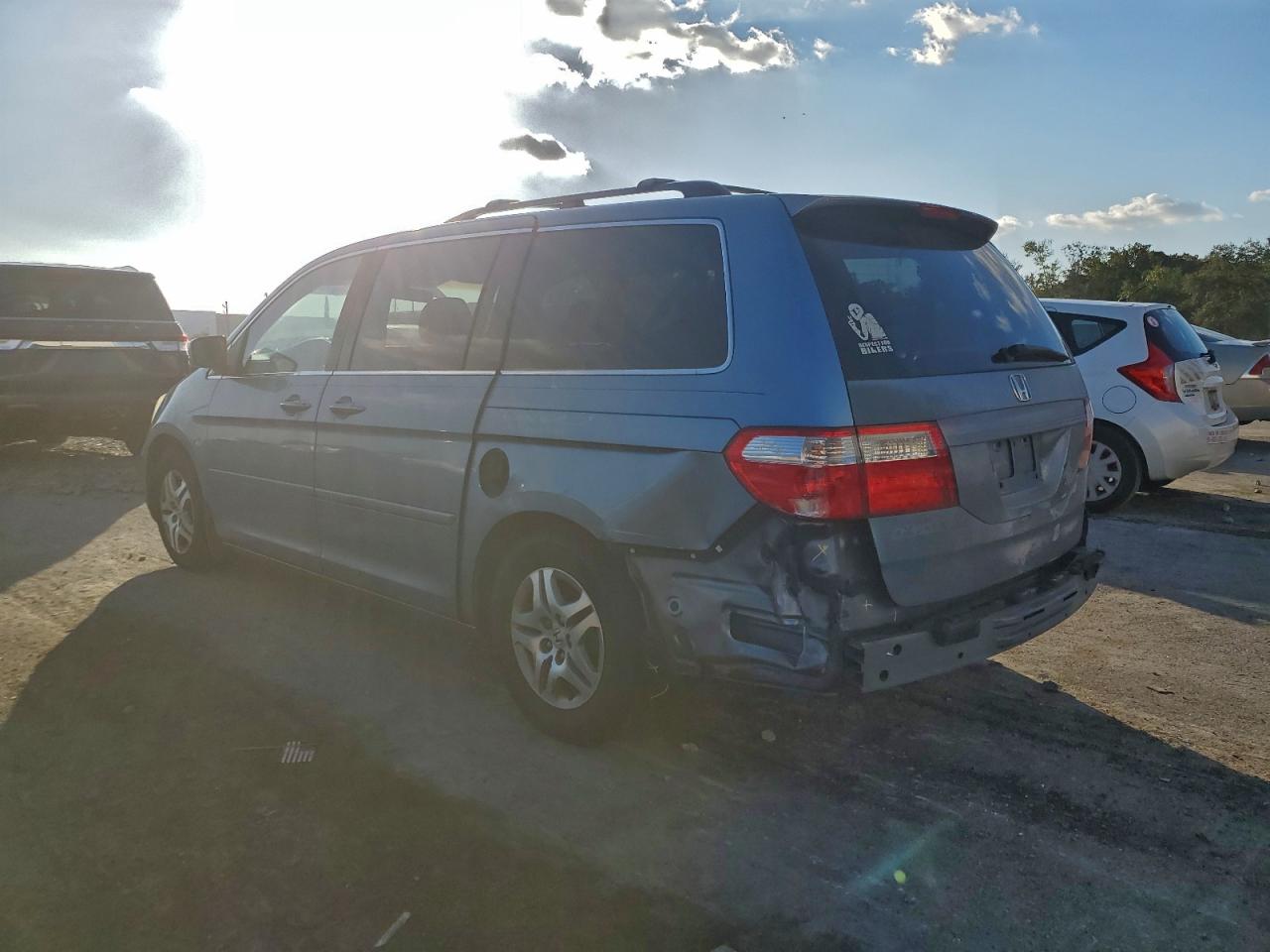 2006 HONDA ODYSSEY EX photo 2
