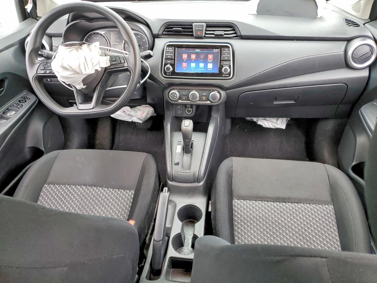 2024 NISSAN VERSA S photo 8