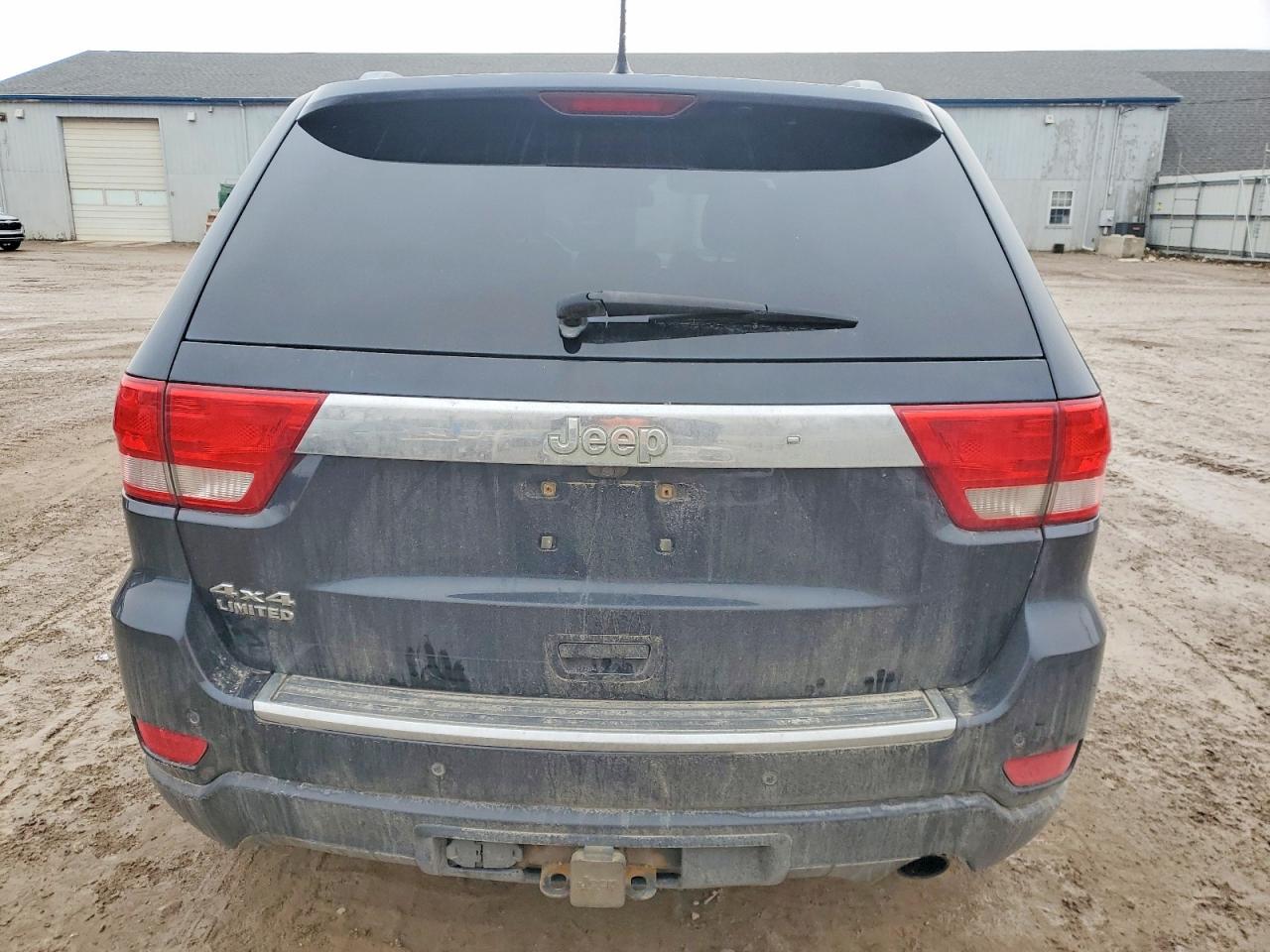 2012 JEEP GRAND CHEROKEE LIMITED photo 6