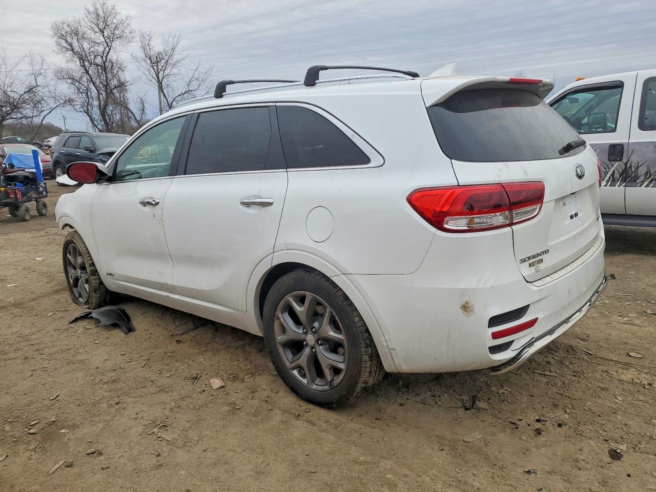2016 KIA SORENTO SX photo 2