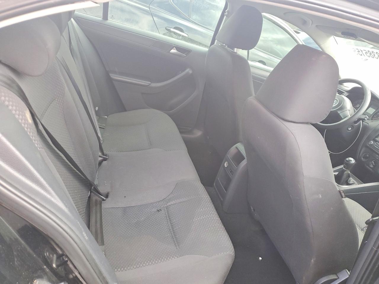 2014 VOLKSWAGEN JETTA BASE photo 10