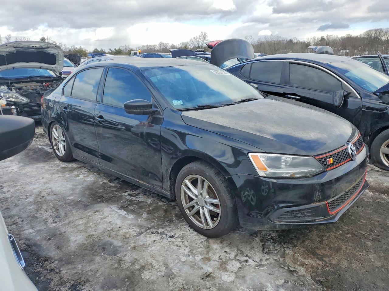 2014 VOLKSWAGEN JETTA BASE photo 4