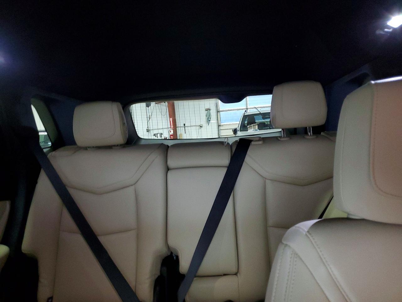 2018 CADILLAC XT5 photo 10