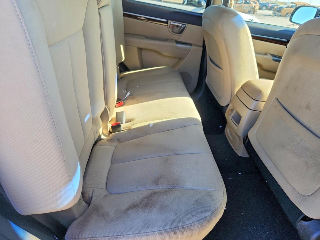 2012 HYUNDAI SANTA FE GLS photo 11