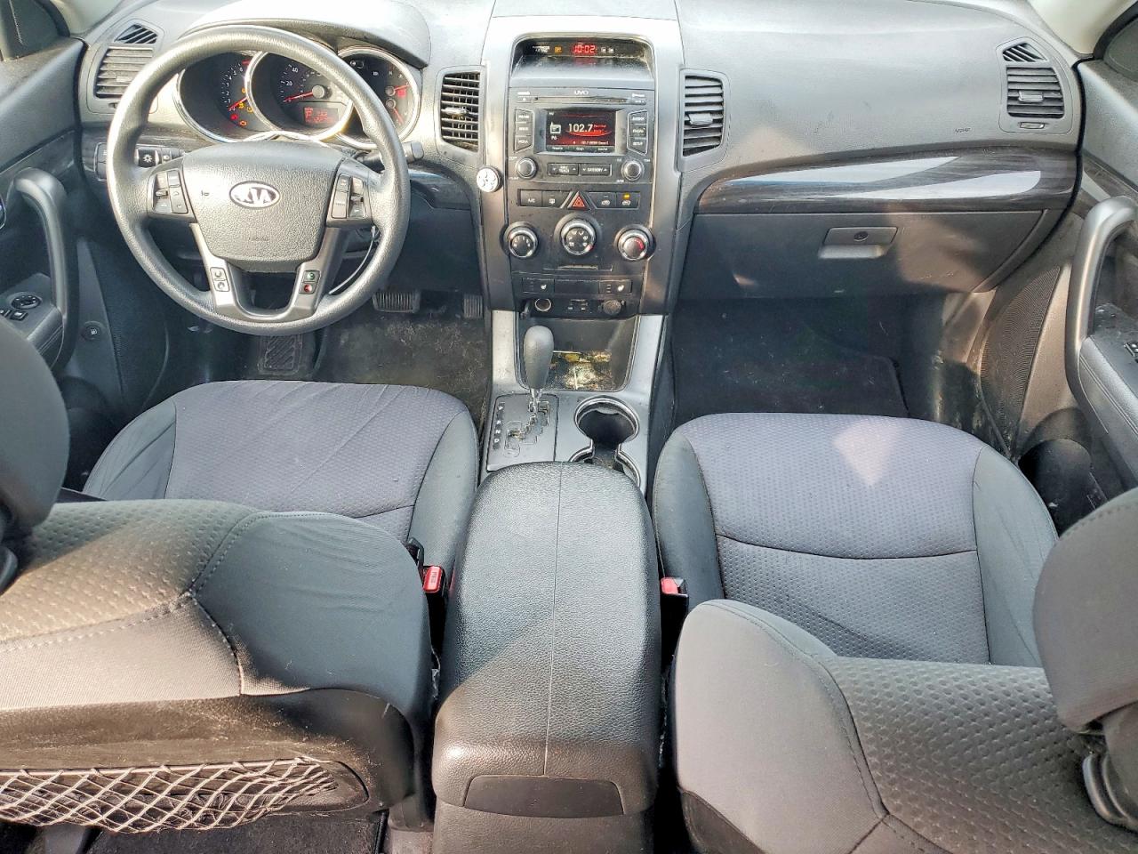 2013 KIA SORENTO LX photo 8
