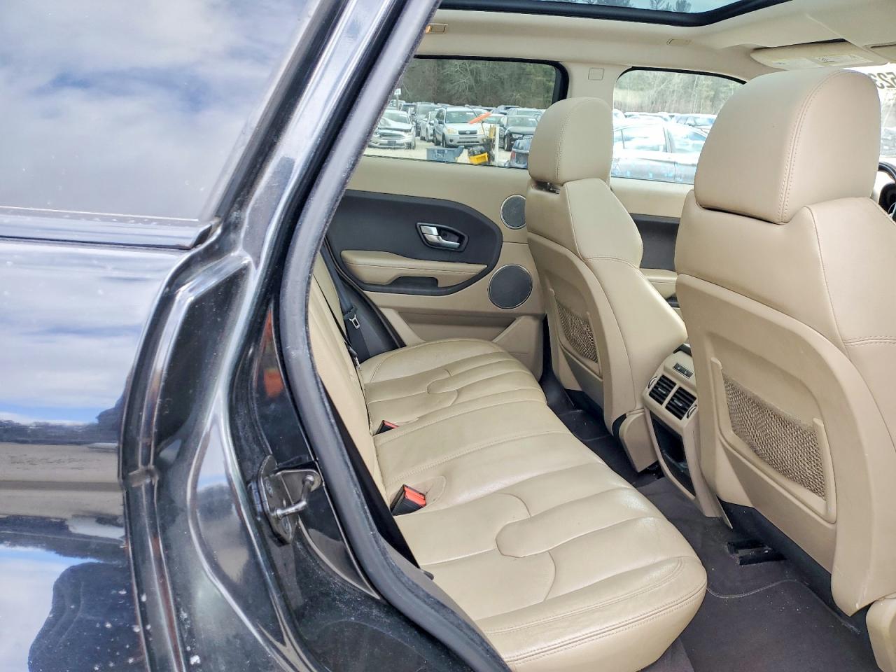 2015 LAND ROVER RANGE ROVER EVOQUE PURE PLUS photo 11