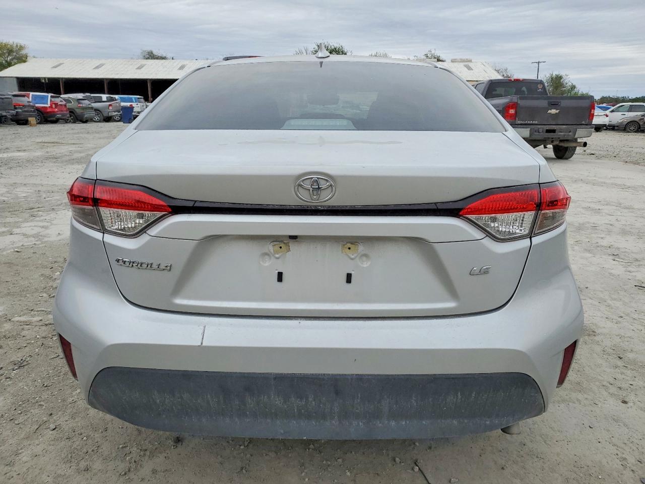 2024 TOYOTA COROLLA LE photo 6