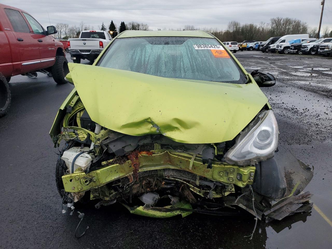 2015 TOYOTA PRIUS C photo 5