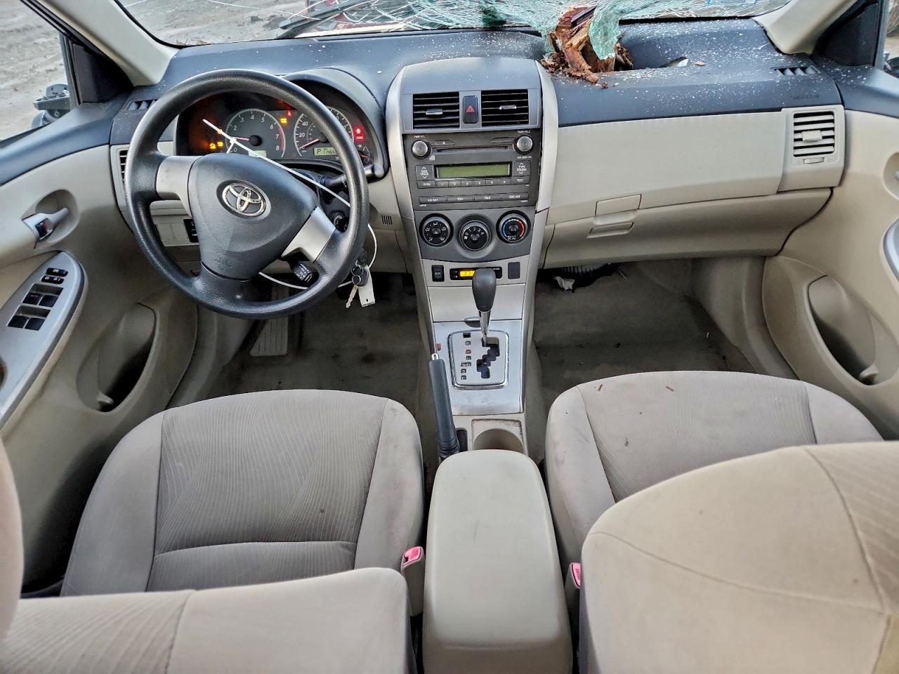 2011 TOYOTA COROLLA BASE photo 8