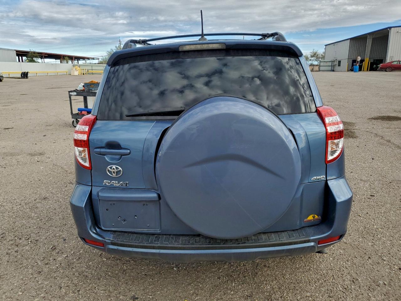 2012 TOYOTA RAV4 photo 6