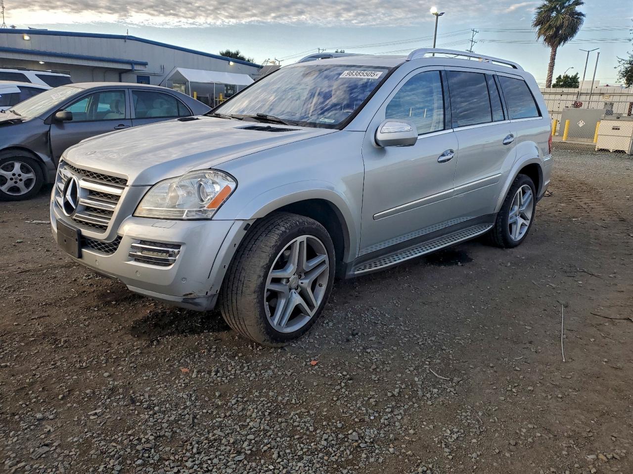 2010 MERCEDES-BENZ GL