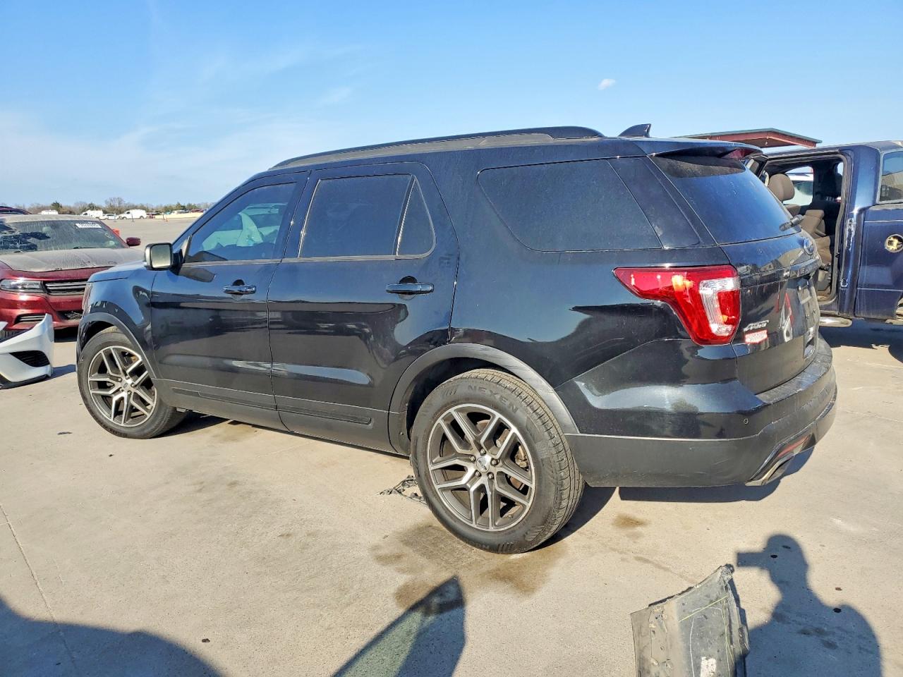 2016 FORD EXPLORER SPORT photo 2