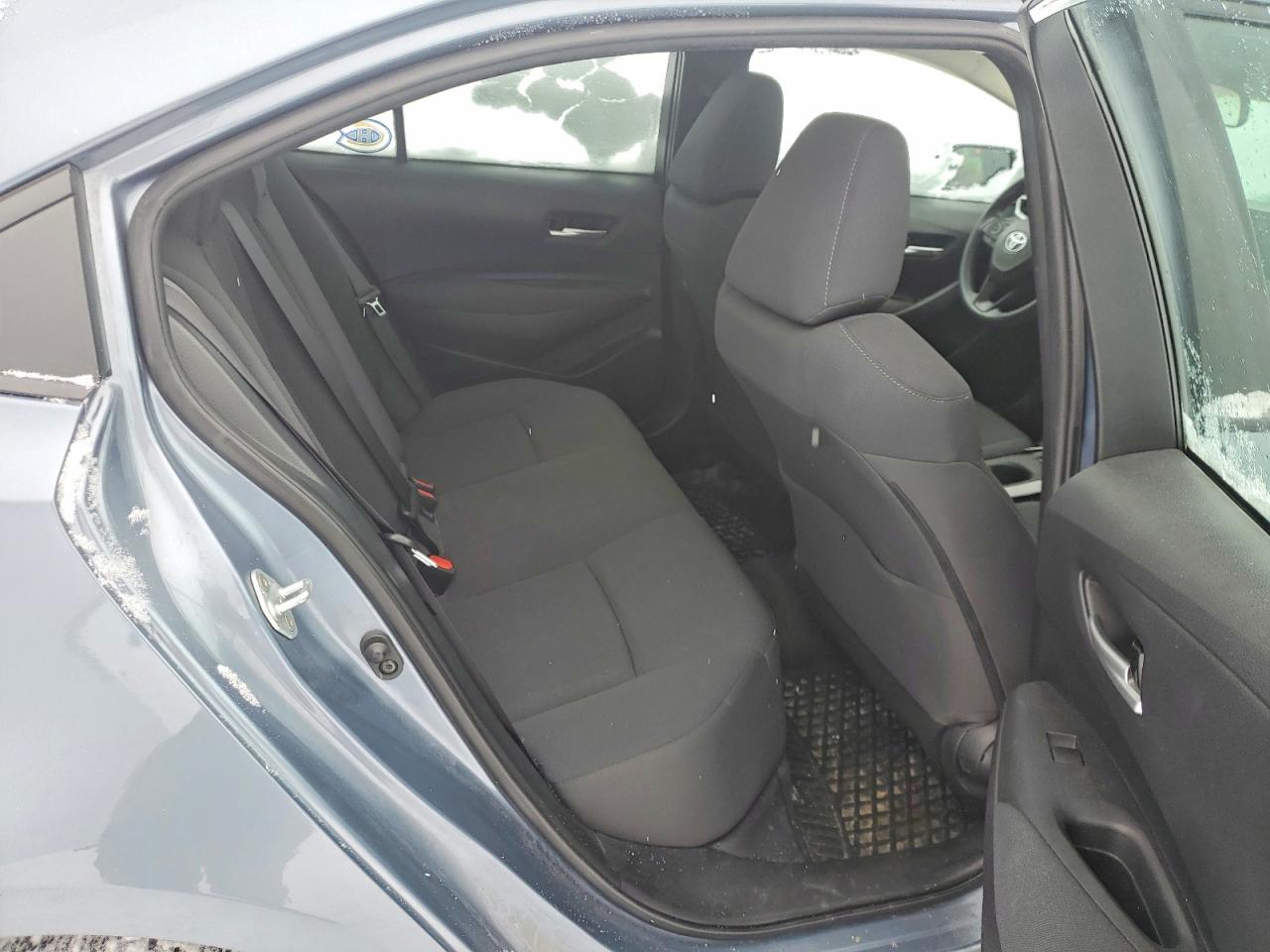 2020 TOYOTA COROLLA LE photo 10