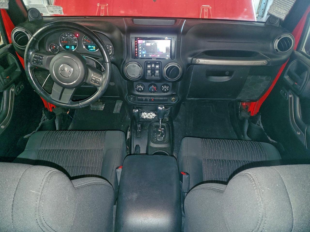 2012 JEEP WRANGLER UNLIMITED SPORT photo 8