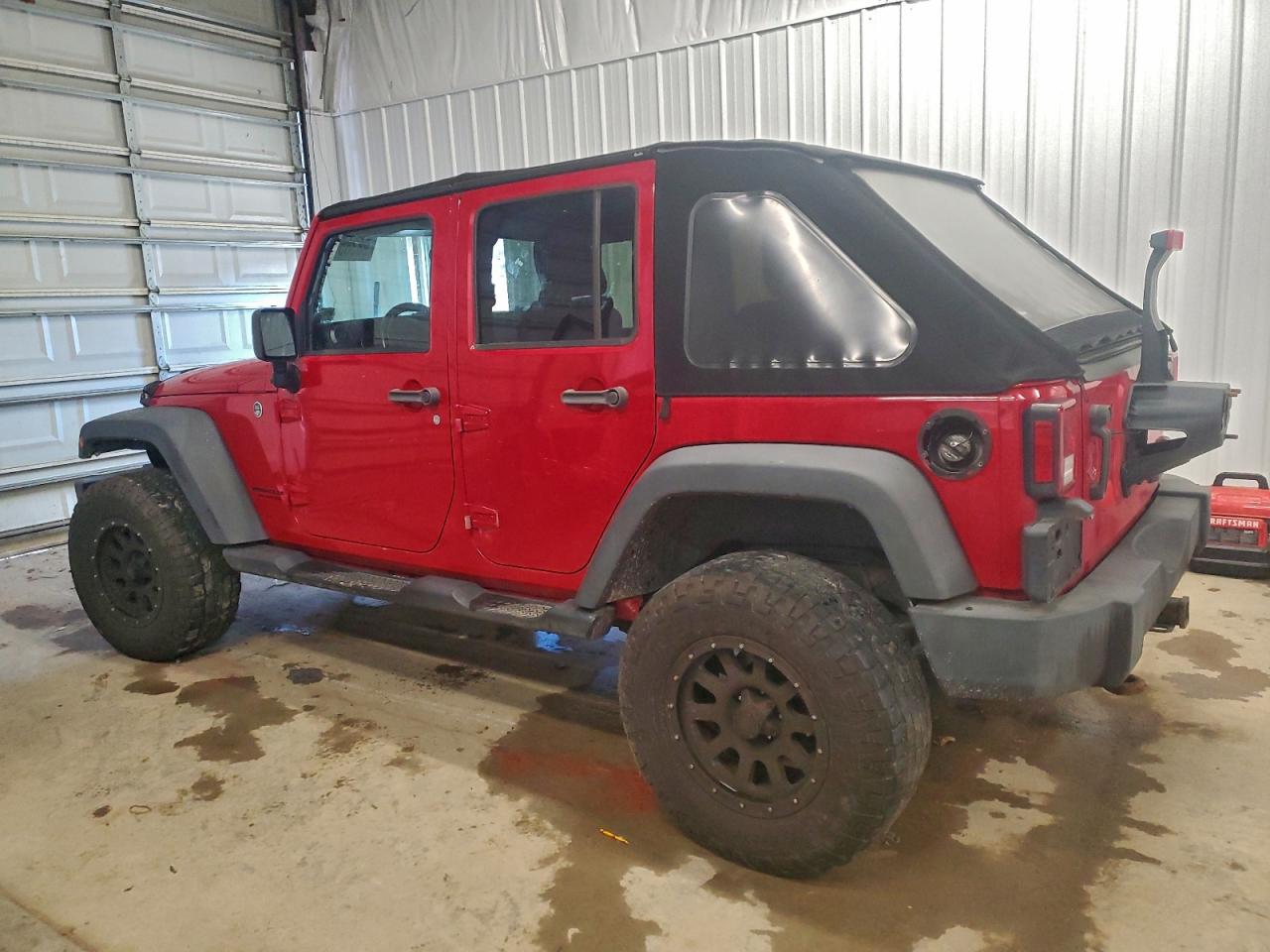 2012 JEEP WRANGLER UNLIMITED SPORT photo 2