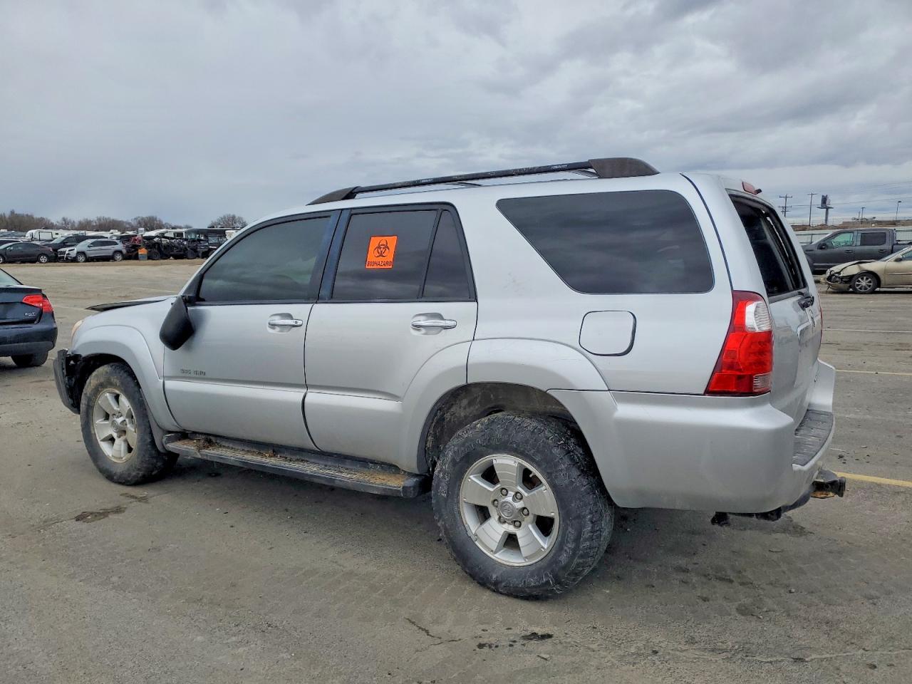 2008 TOYOTA 4RUNNER SR5 photo 2