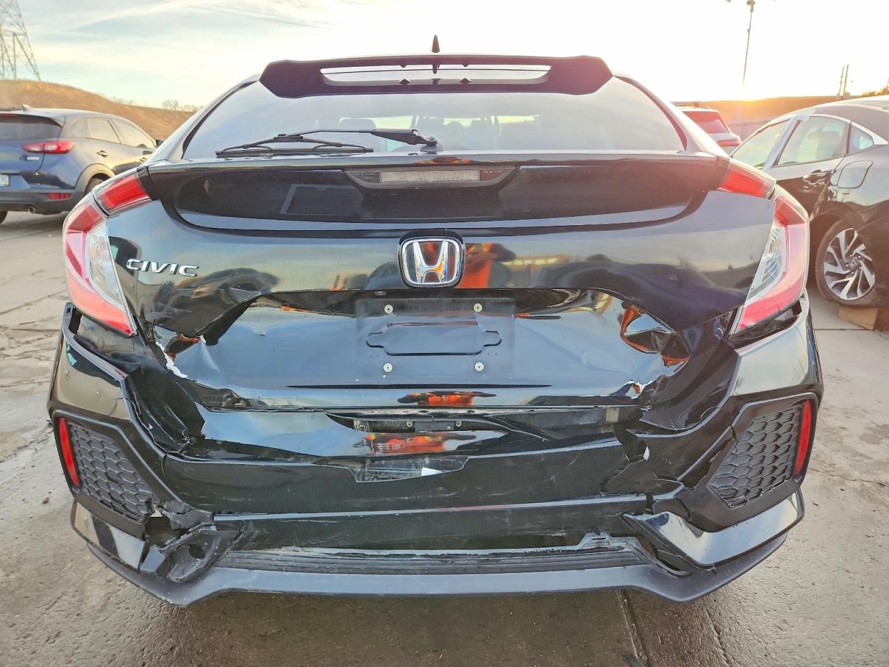 2017 HONDA CIVIC EX photo 6