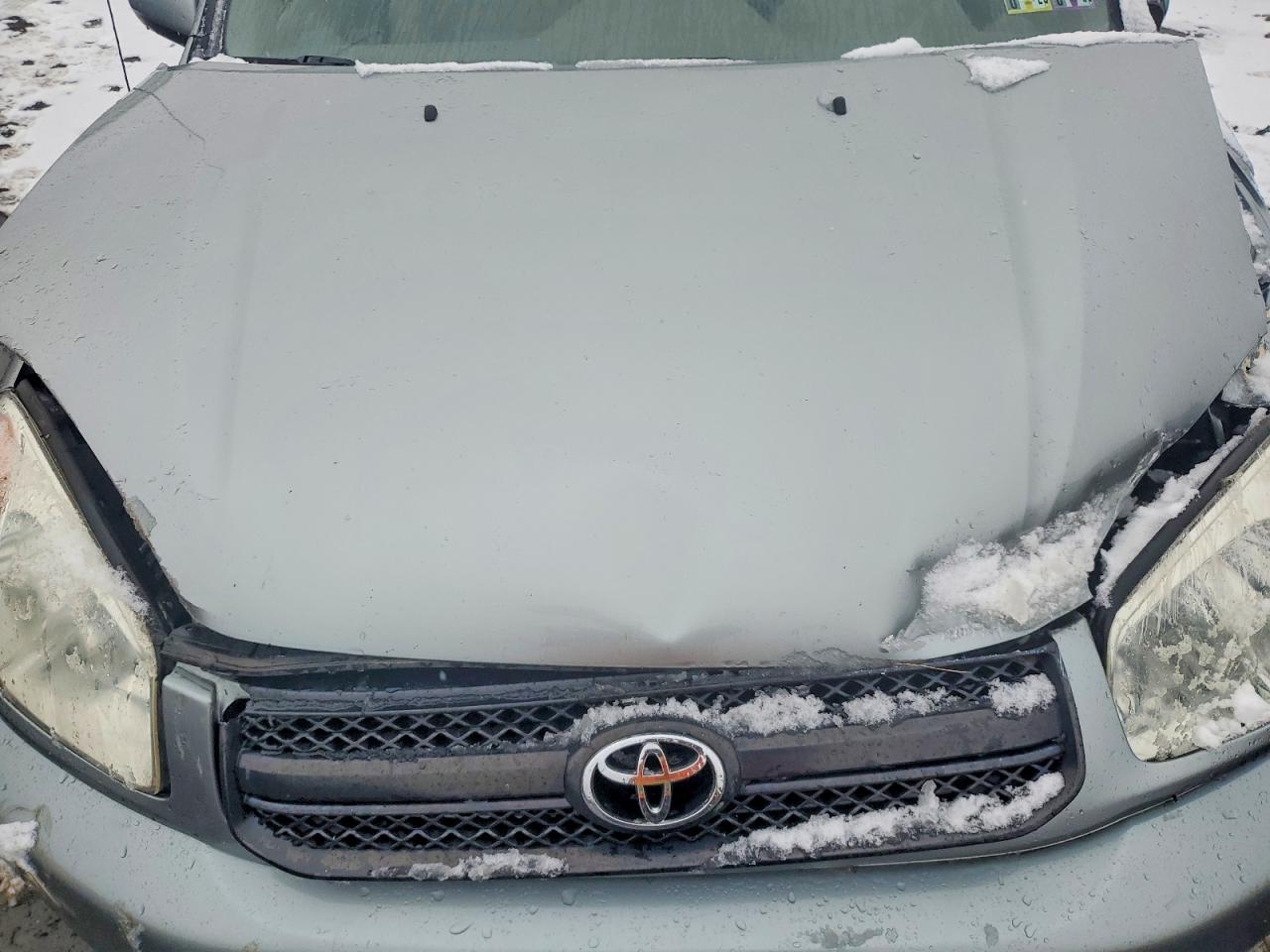 2005 TOYOTA RAV4 photo 12