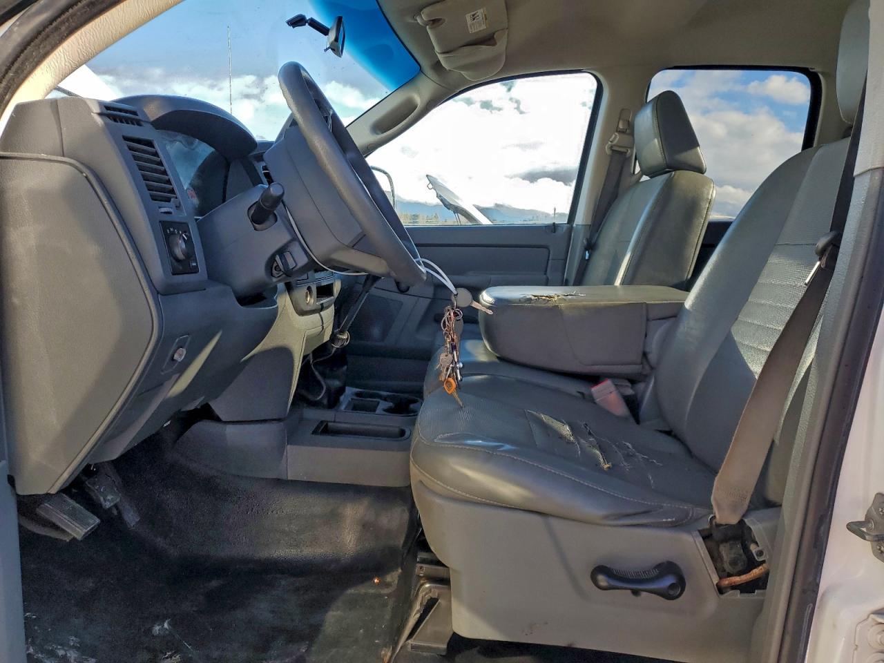 2007 DODGE RAM 1500 ST photo 7