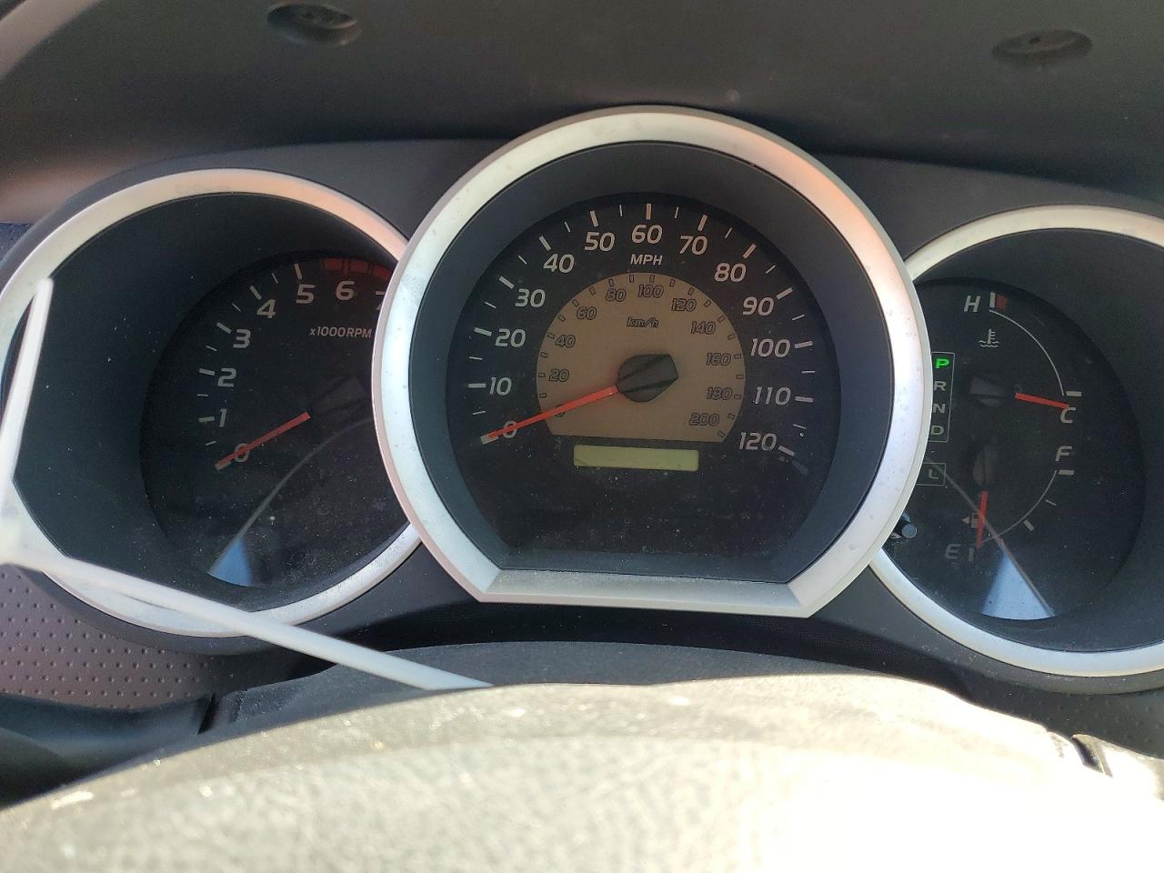 2009 TOYOTA TACOMA photo 9