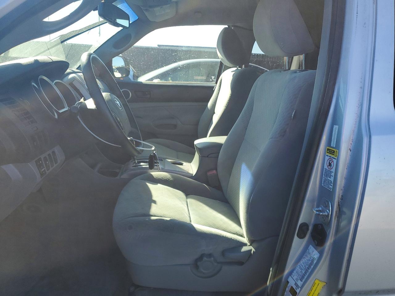 2009 TOYOTA TACOMA photo 7