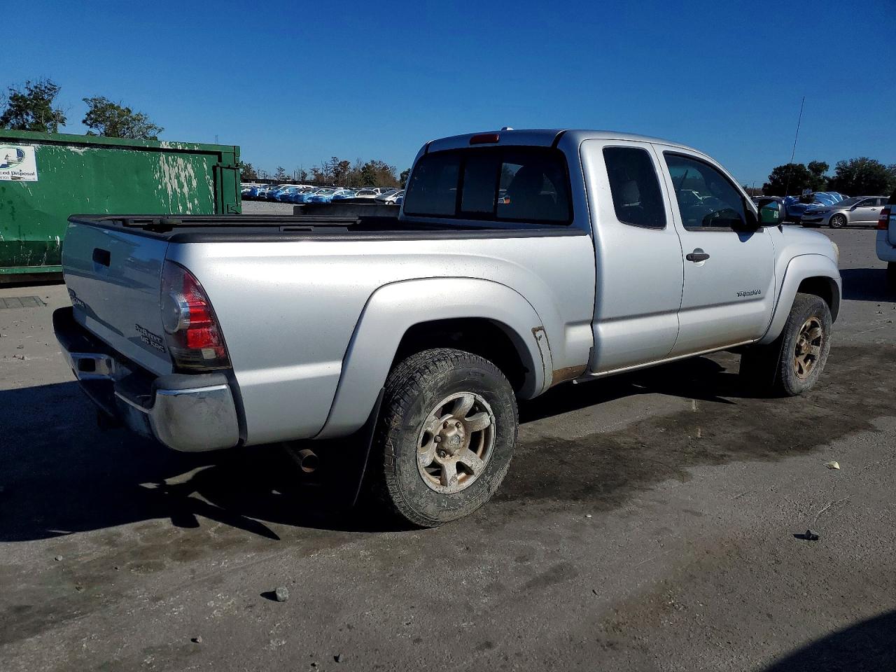 2009 TOYOTA TACOMA photo 3