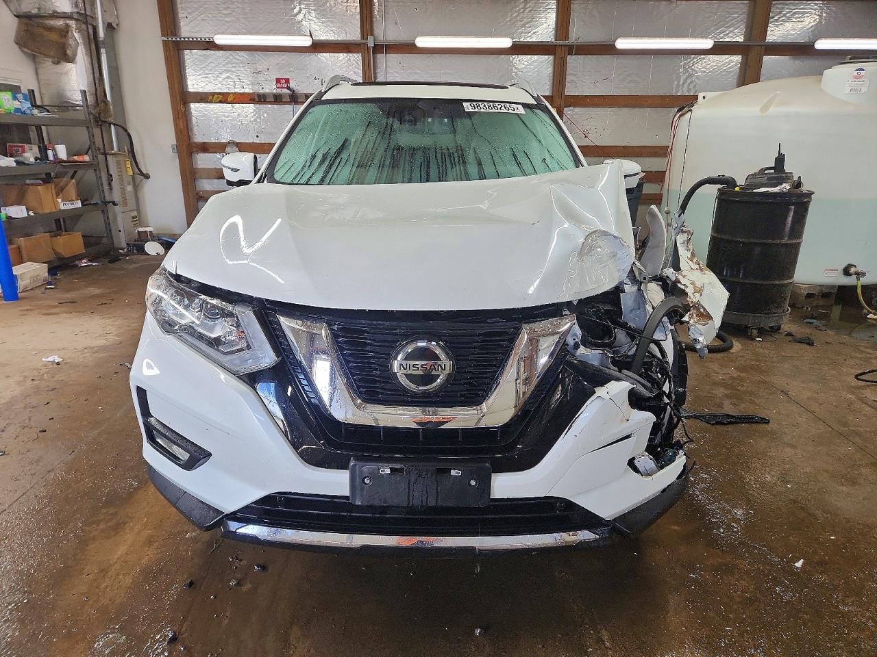 2020 NISSAN ROGUE S photo 5