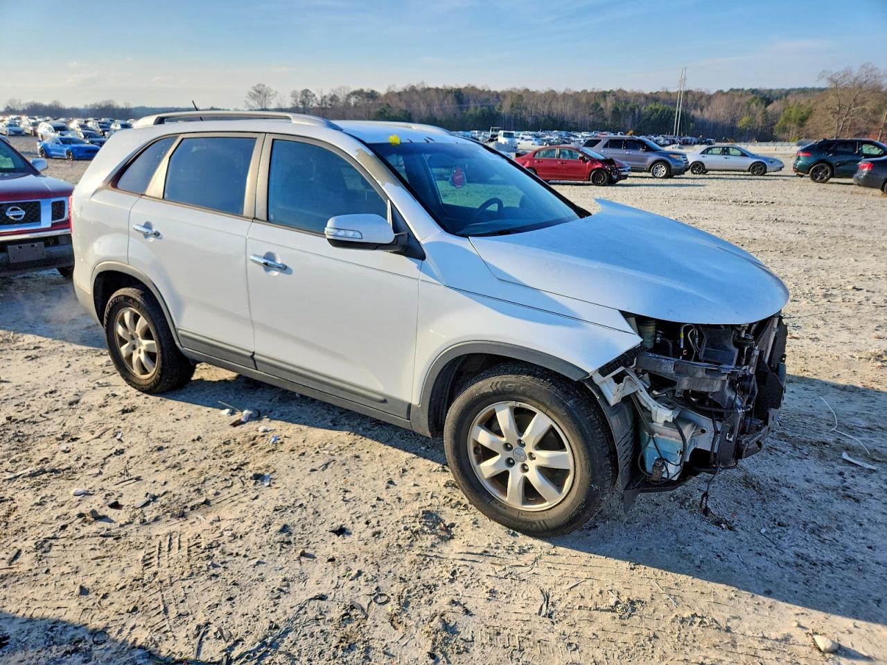2013 KIA SORENTO LX photo 4