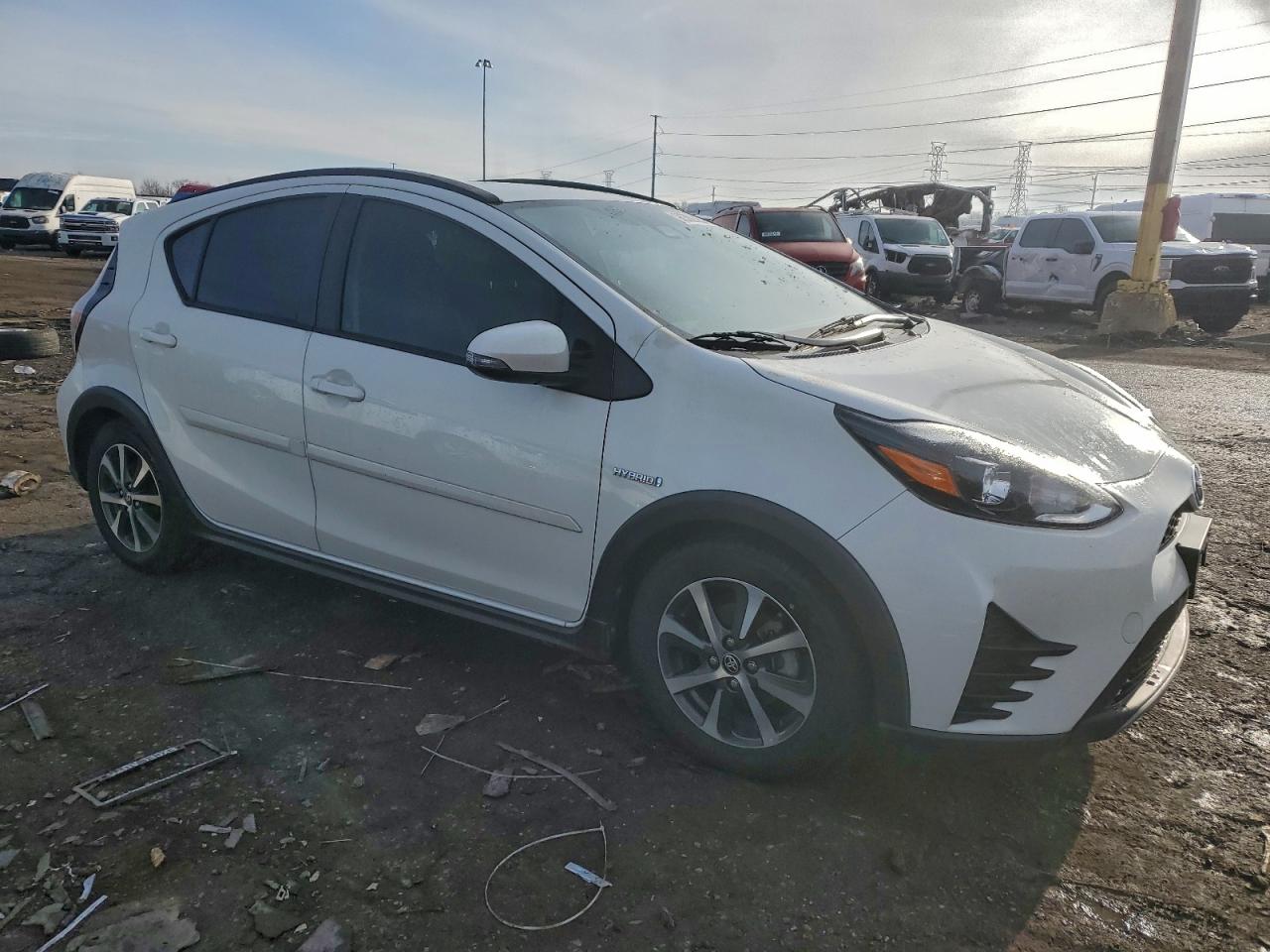 2018 TOYOTA PRIUS C photo 4